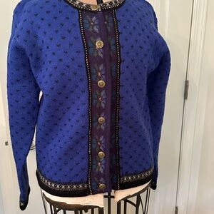 Tally Ho Blue and Gold Label Wool Garment